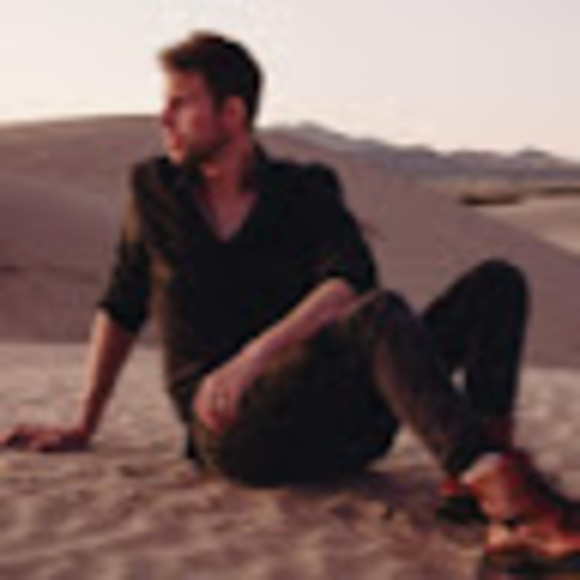 Meet your Posher, Jeffrey - Picture 1 of 1